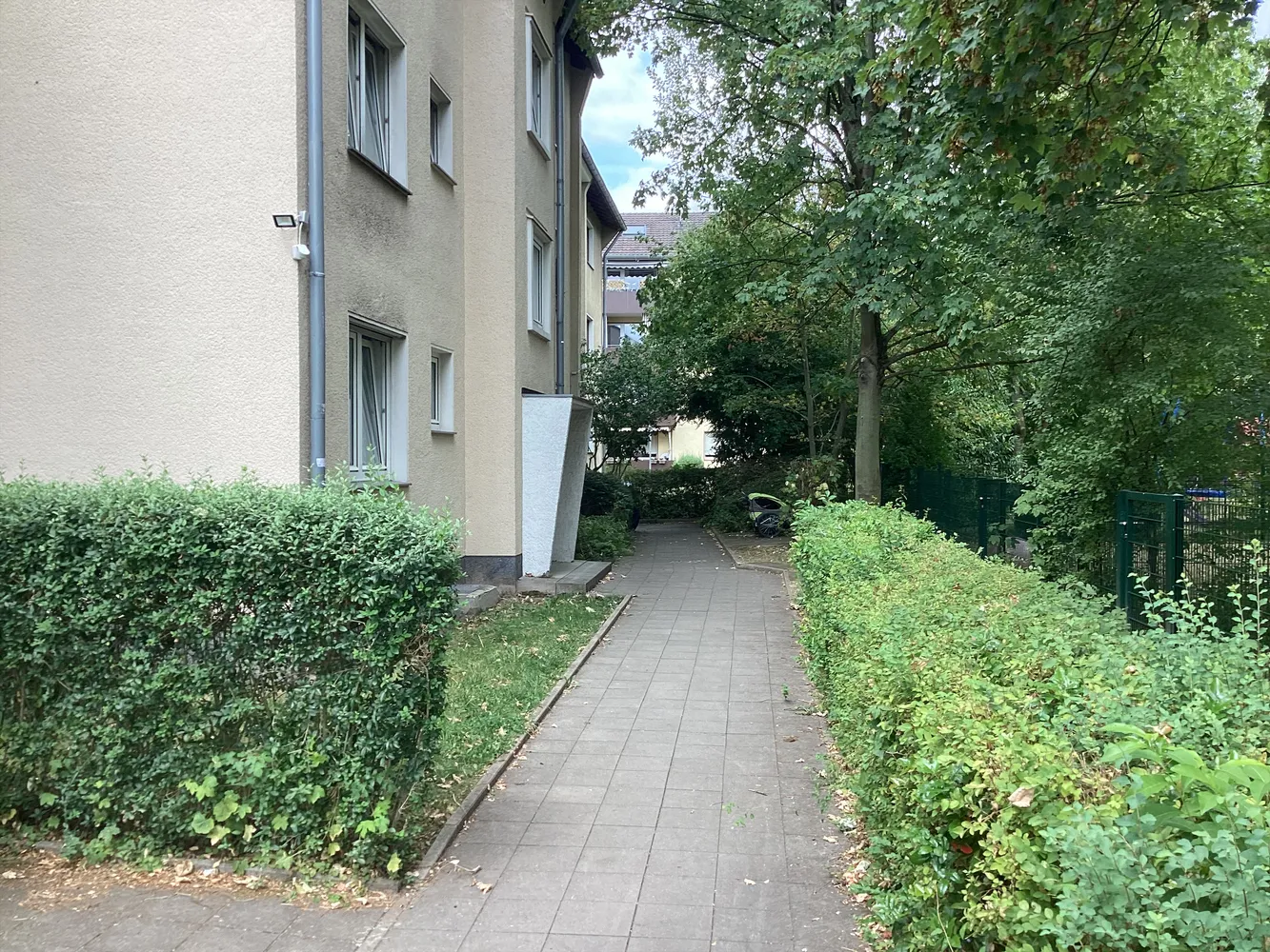 2 room apartment with 65 m² in Cologne – Photo 1