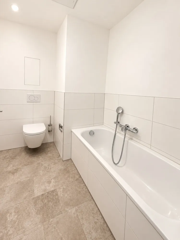 4 Zimmer Wohnung mit 144 m² in Halle (Saale) – Bild 9