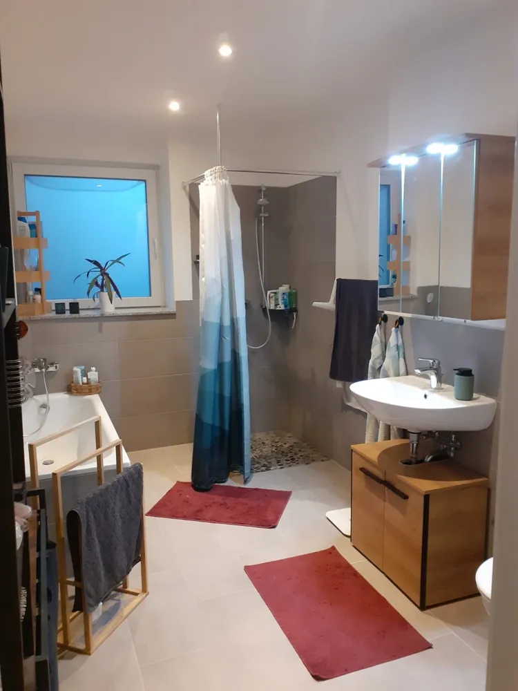 3 Zimmer Wohnung mit 93 m² in Mönchengladbach – Bild 2