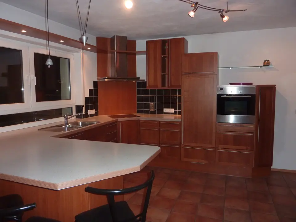 6 Zimmer Wohnung mit 225 m² in Kaiserslautern – Bild 4