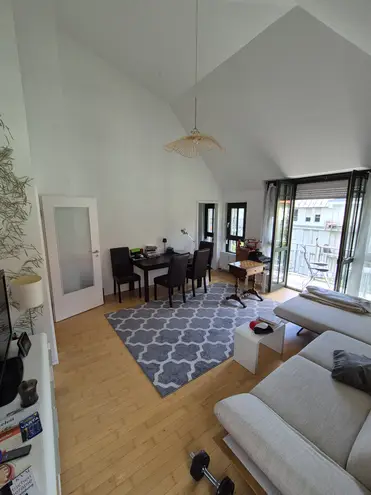 2 Zimmer Wohnung mit 60 m² in München – Bild 2