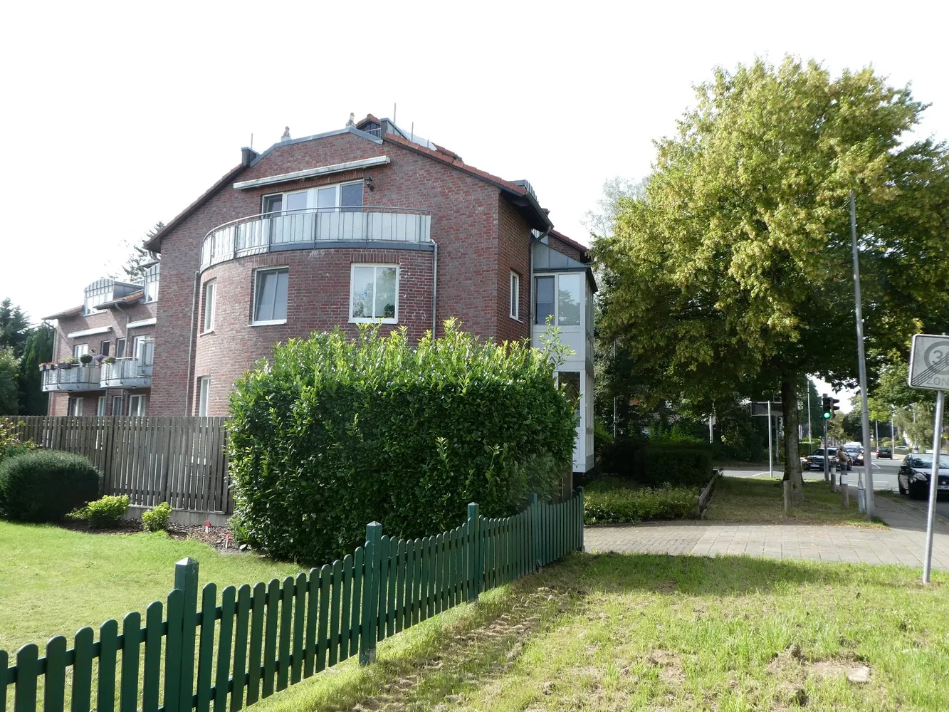 2 Zimmer Wohnung mit 75 m² in Bremen – Bild 2