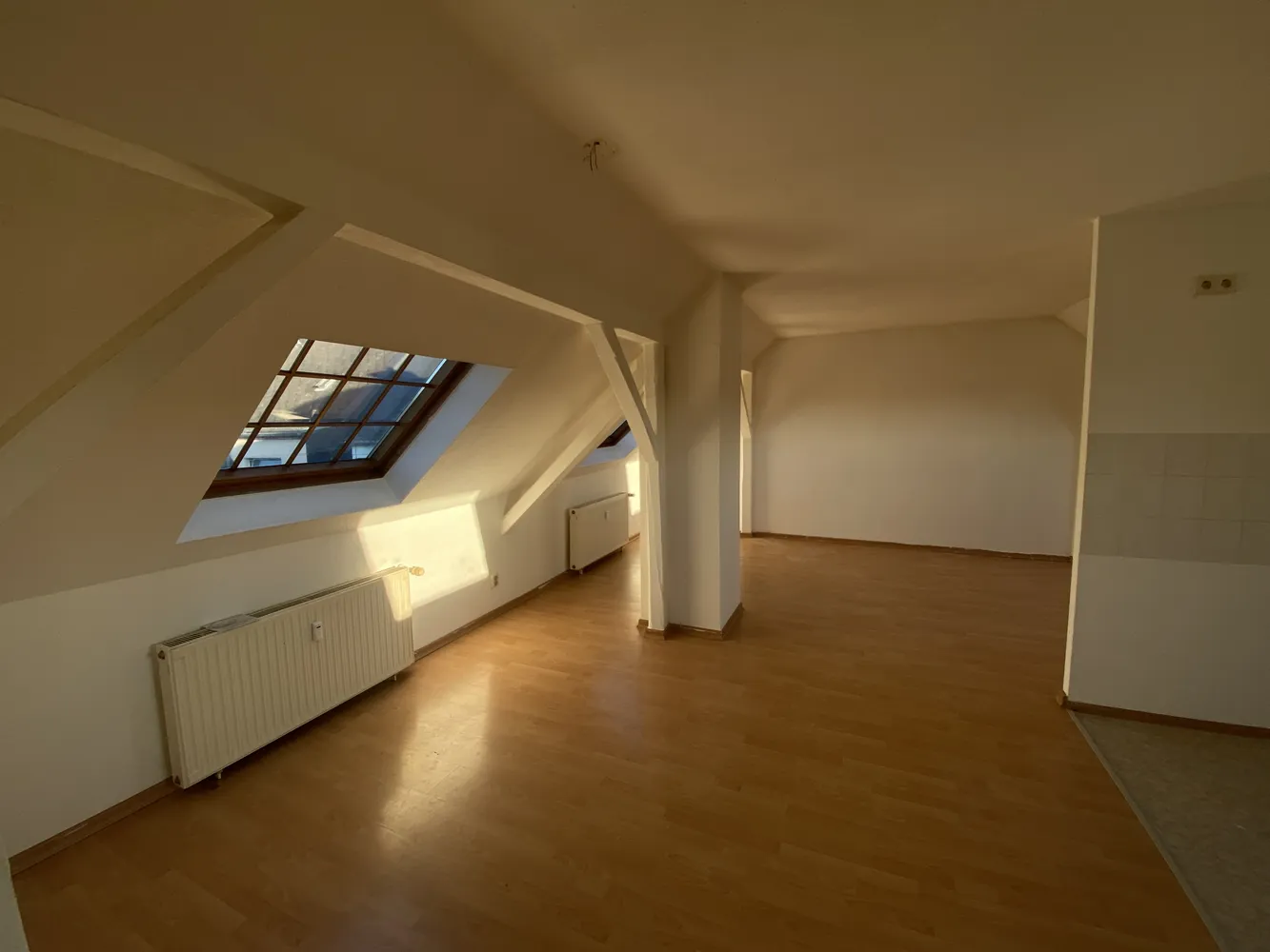 4 Zimmer Wohnung mit 72 m² in Chemnitz – Bild 6