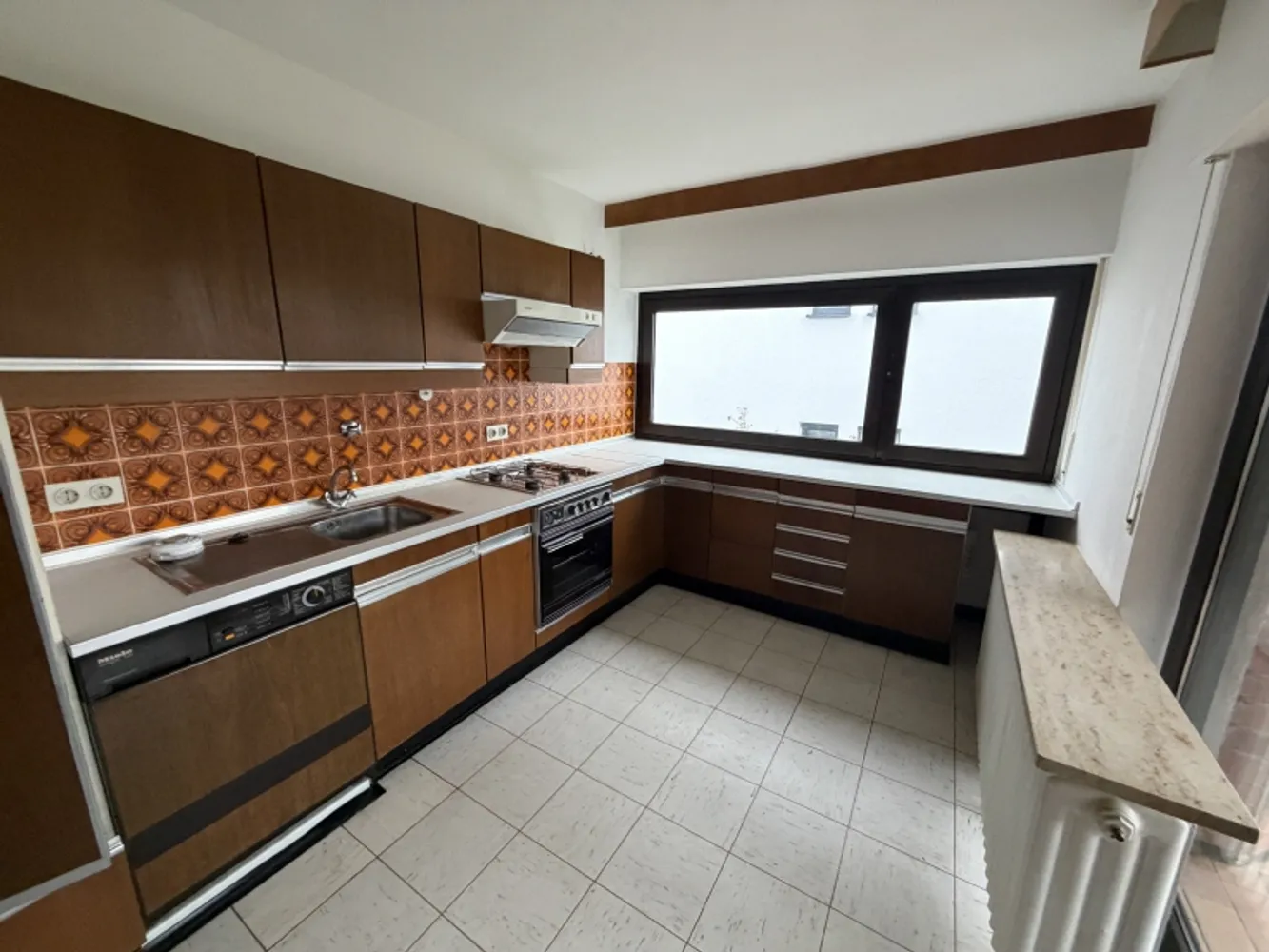 3 Zimmer Wohnung mit 104 m² in Bonn – Bild 4