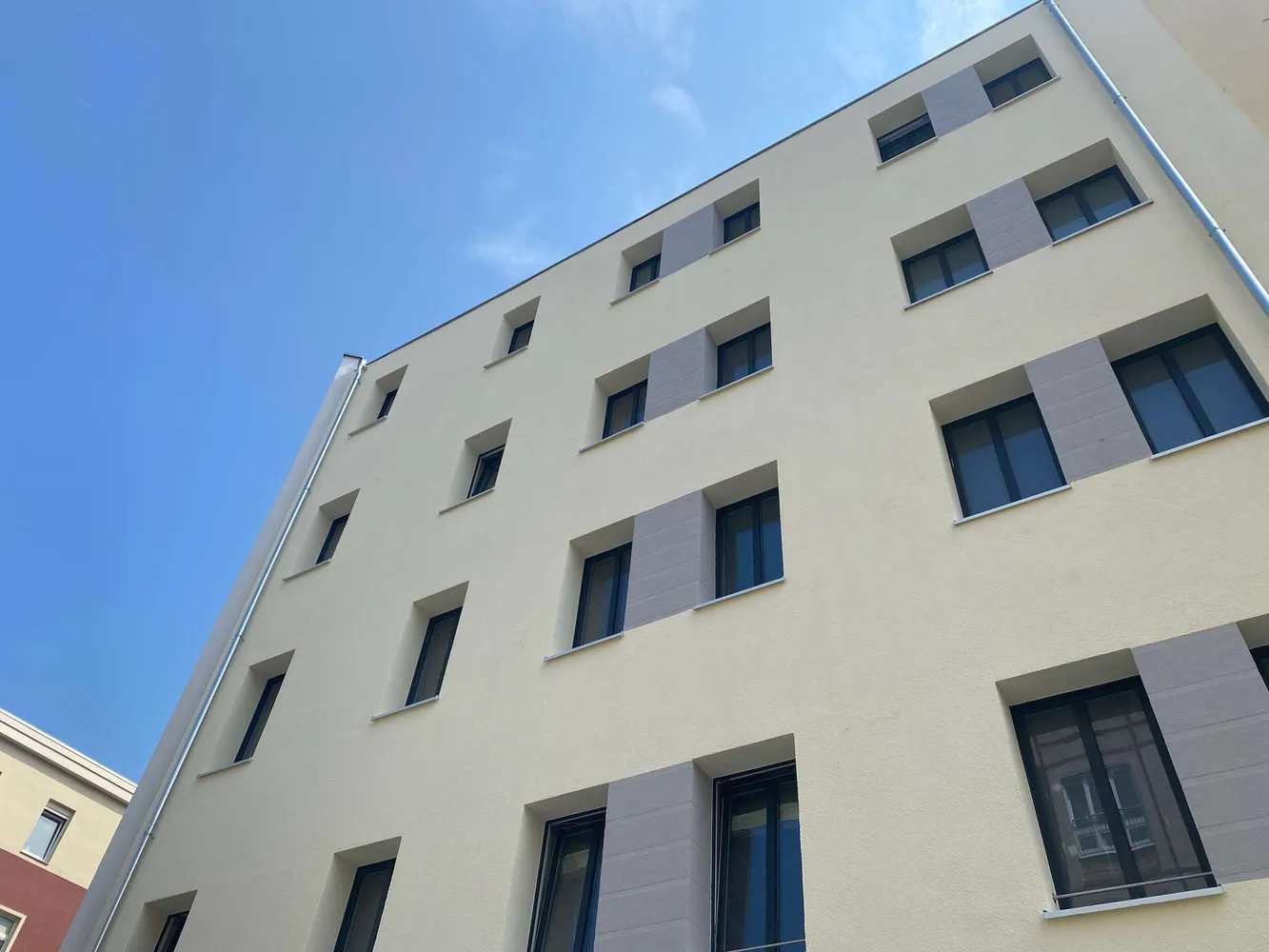 6 Zimmer Wohnung mit 134 m² in Halle (Saale) – Bild 3