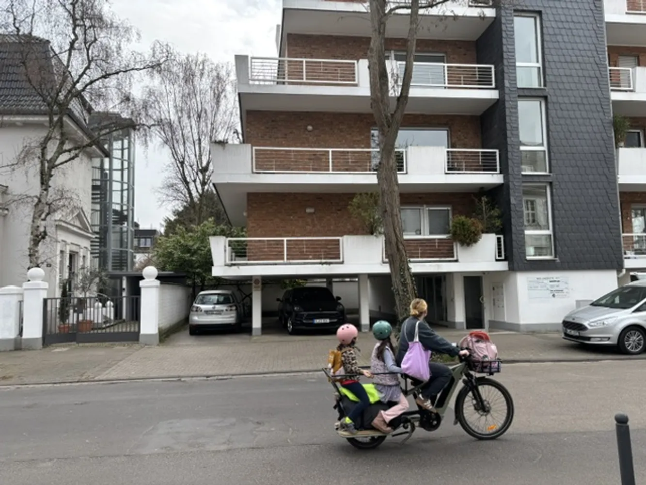 1 Zimmer Wohnung mit 30 m² in Köln – Bild 4