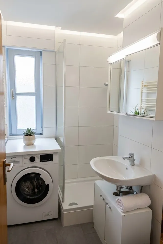 2 Zimmer Wohnung mit 52 m² in München – Bild 12
