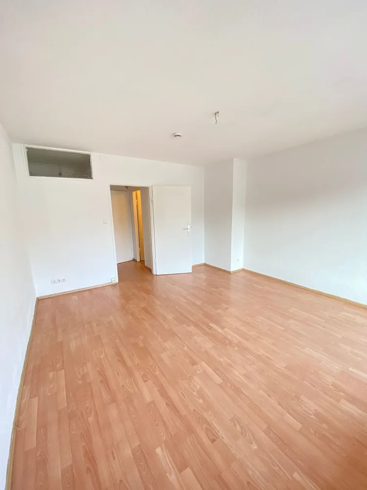 1 room apartment with 28 m² in Frankfurt am Main – Photo 2