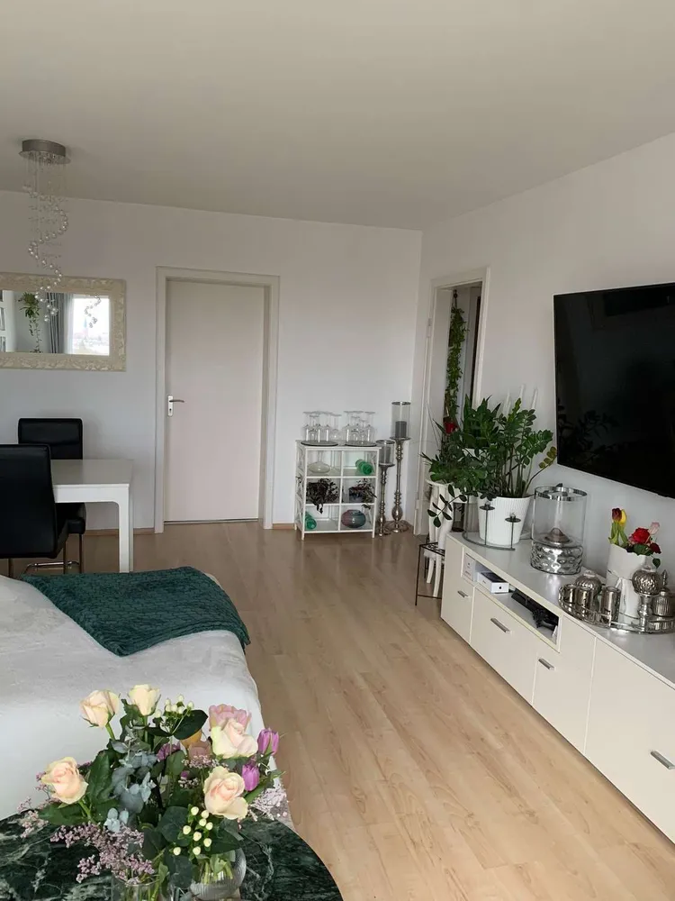 3 Zimmer Wohnung mit 64 m² in Stuttgart – Bild 2