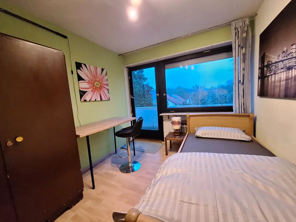 WG-Zimmer mit 193 m² in Saarbrücken – Bild 8