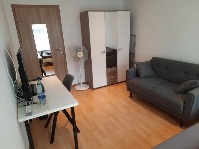 WG-Zimmer mit 13 m² in Stuttgart – Bild 2