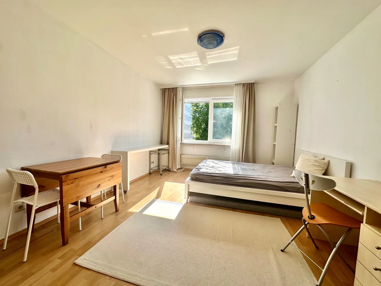 1 Zimmer Wohnung mit 32 m² in Frankfurt am Main – Bild 2