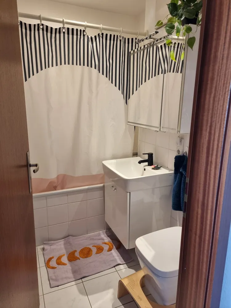2 Zimmer Wohnung mit 55 m² in Wiesbaden – Bild 3