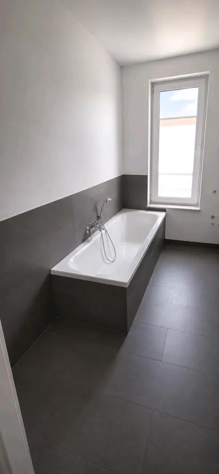 3 Zimmer Wohnung mit 95 m² in Bitterfeld-Wolfen – Bild 9