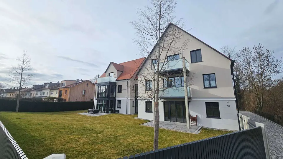 4 Zimmer Wohnung mit 105 m² in Nördlingen – Bild 8