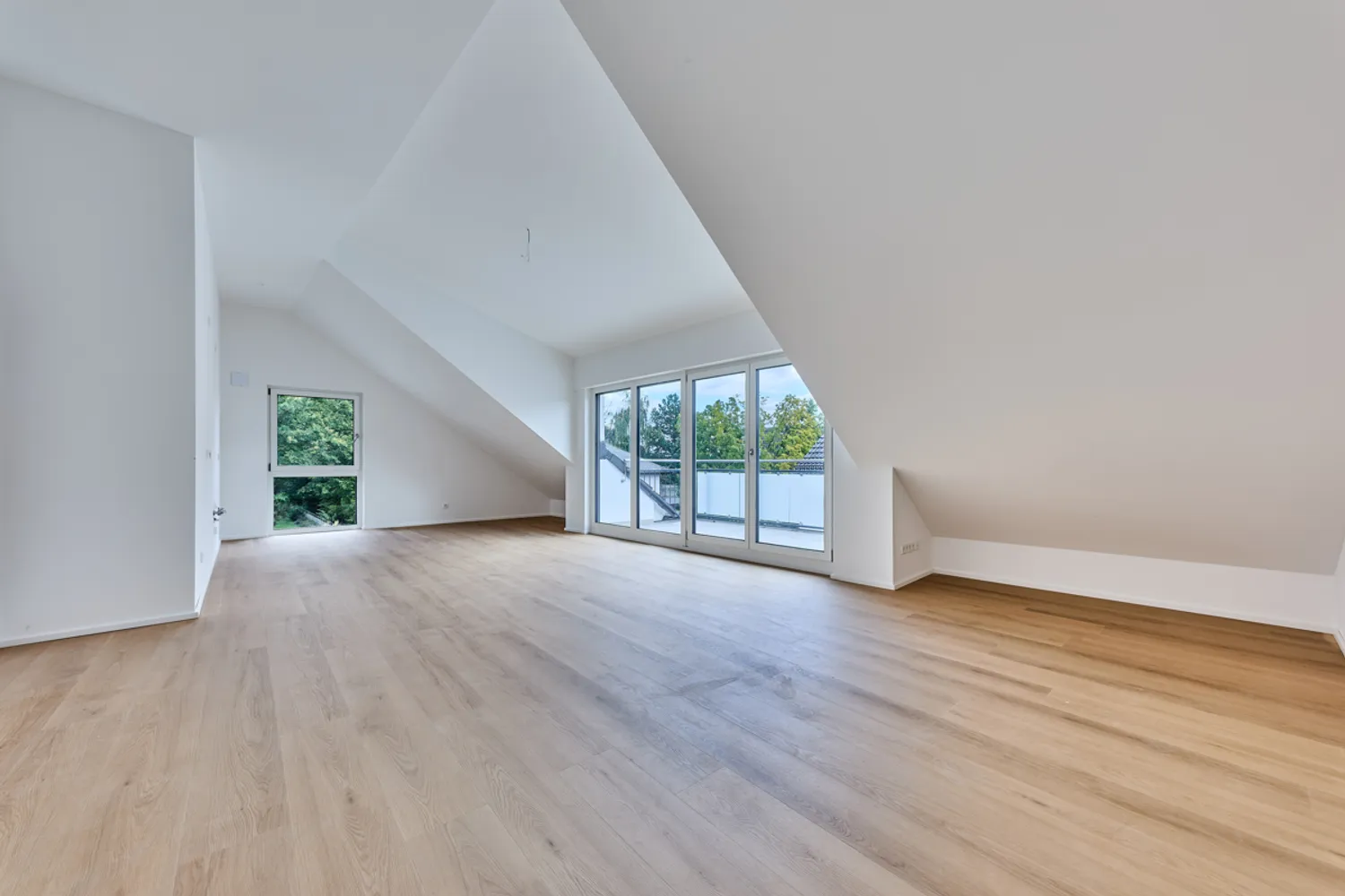 2 room apartment with 79 m² in Wiesbaden – Photo 2