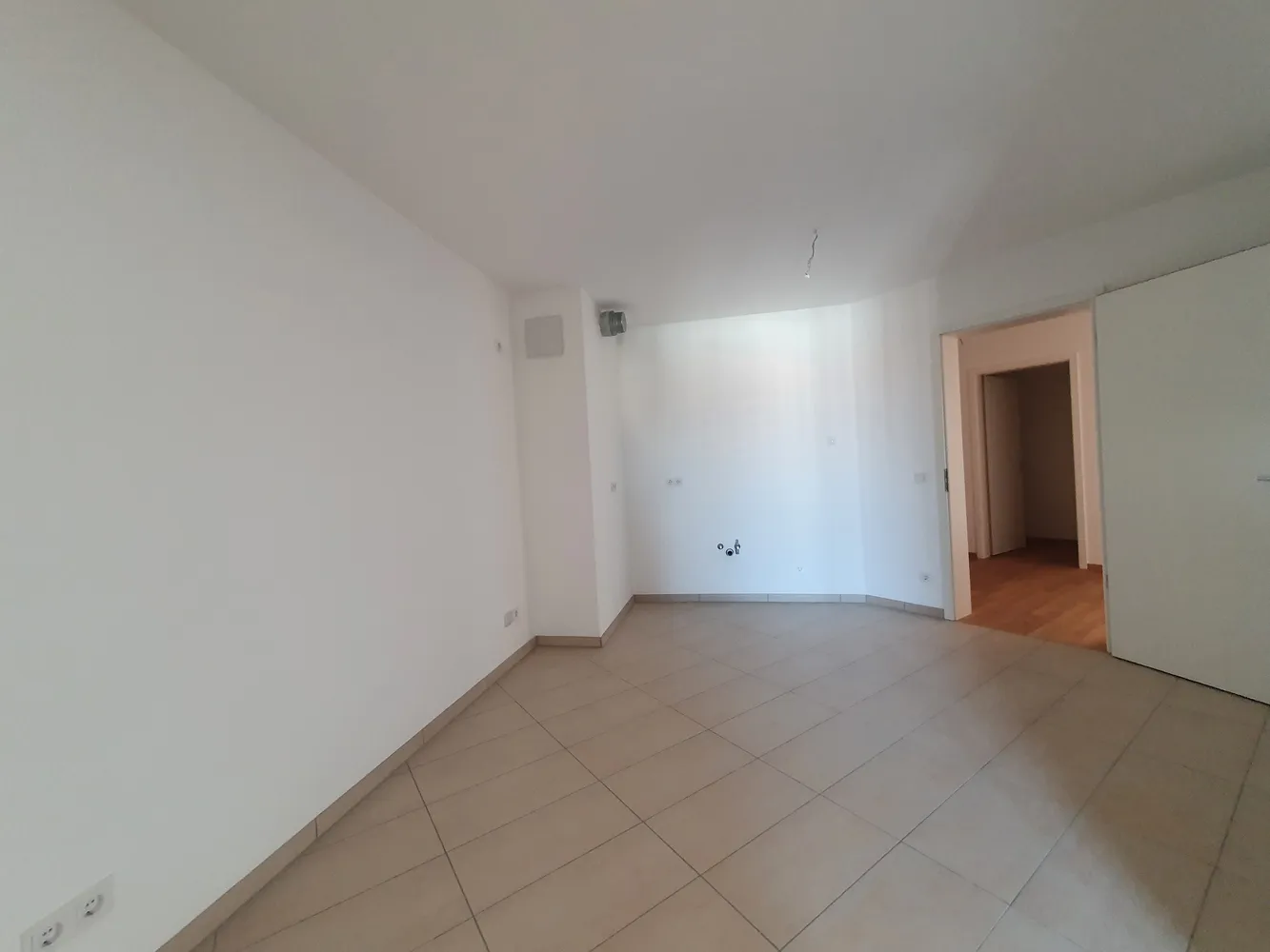 3 Zimmer Wohnung mit 103 m² in Regensburg – Bild 4