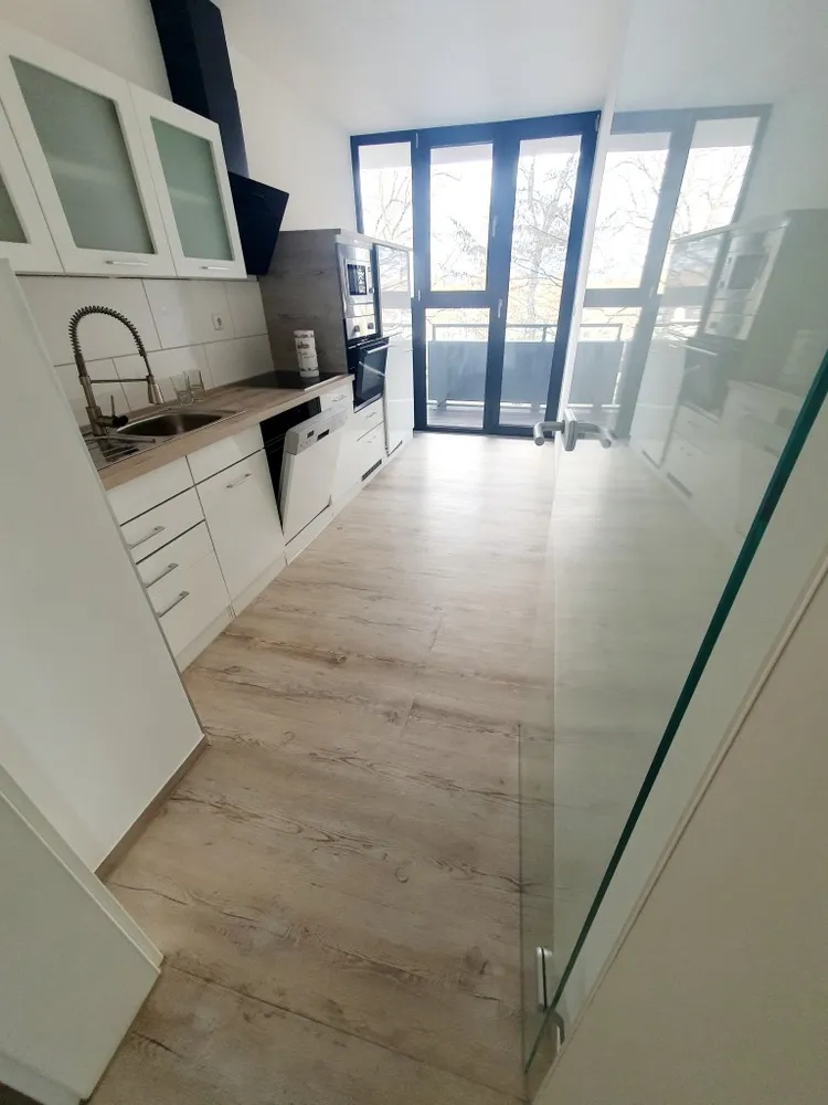 2 Zimmer Wohnung mit 81 m² in Nürnberg – Bild 4
