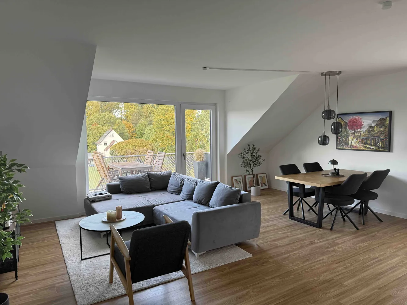 4 Zimmer Wohnung mit 128 m² in Bielefeld – Bild 2