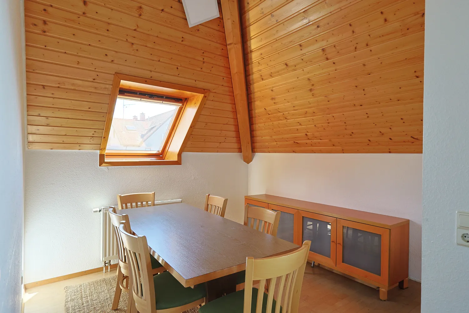 5 Zimmer Wohnung mit 109 m² in Böblingen – Bild 4