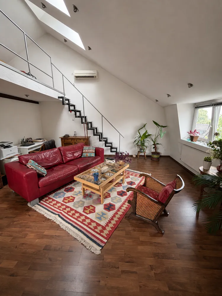 2 Zimmer Wohnung mit 70 m² in Aachen – Bild 1