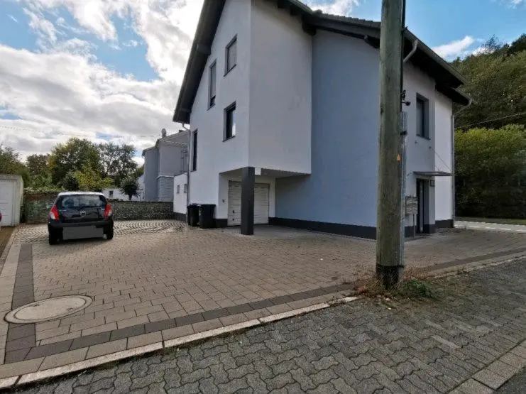 WG-Zimmer mit 350 m² in Siegen – Bild 3