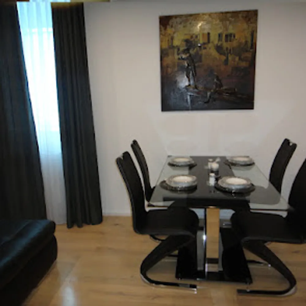 3 Zimmer Wohnung mit 95 m² in Düsseldorf – Bild 5