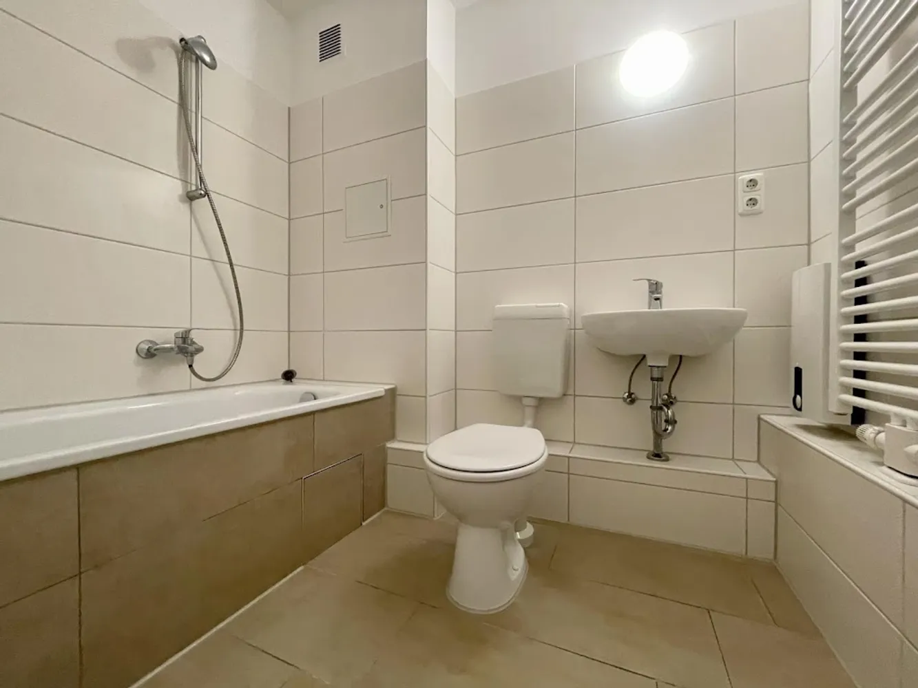 2 Zimmer Wohnung mit 69 m² in Berlin – Bild 3