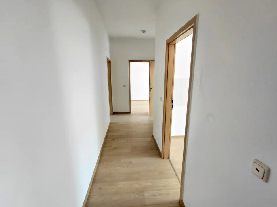 3 Zimmer Wohnung mit 73 m² in Zeitz – Bild 4