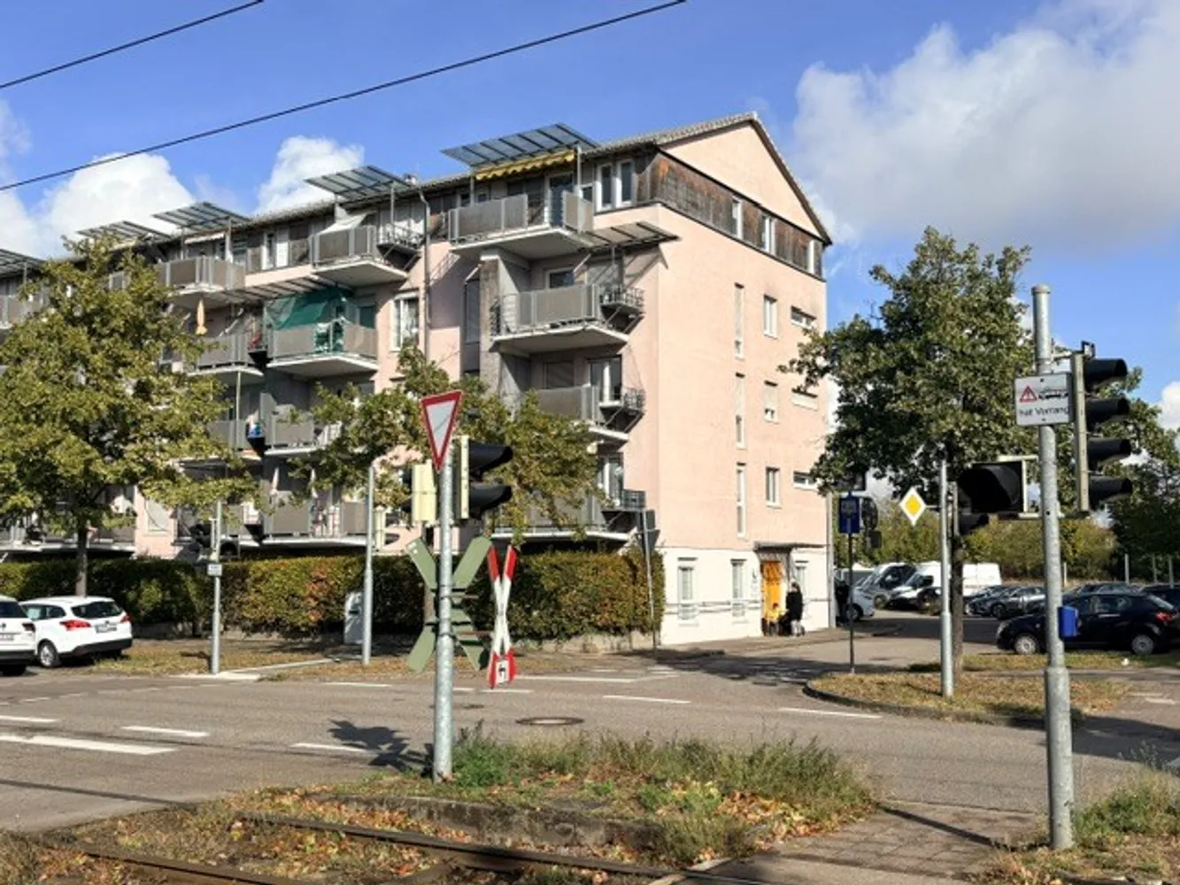 2 Zimmer Wohnung mit 55 m² in Karlsruhe – Bild 2