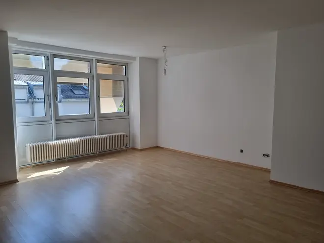 2 Zimmer Wohnung mit 57 m² in Karlsruhe – Bild 2