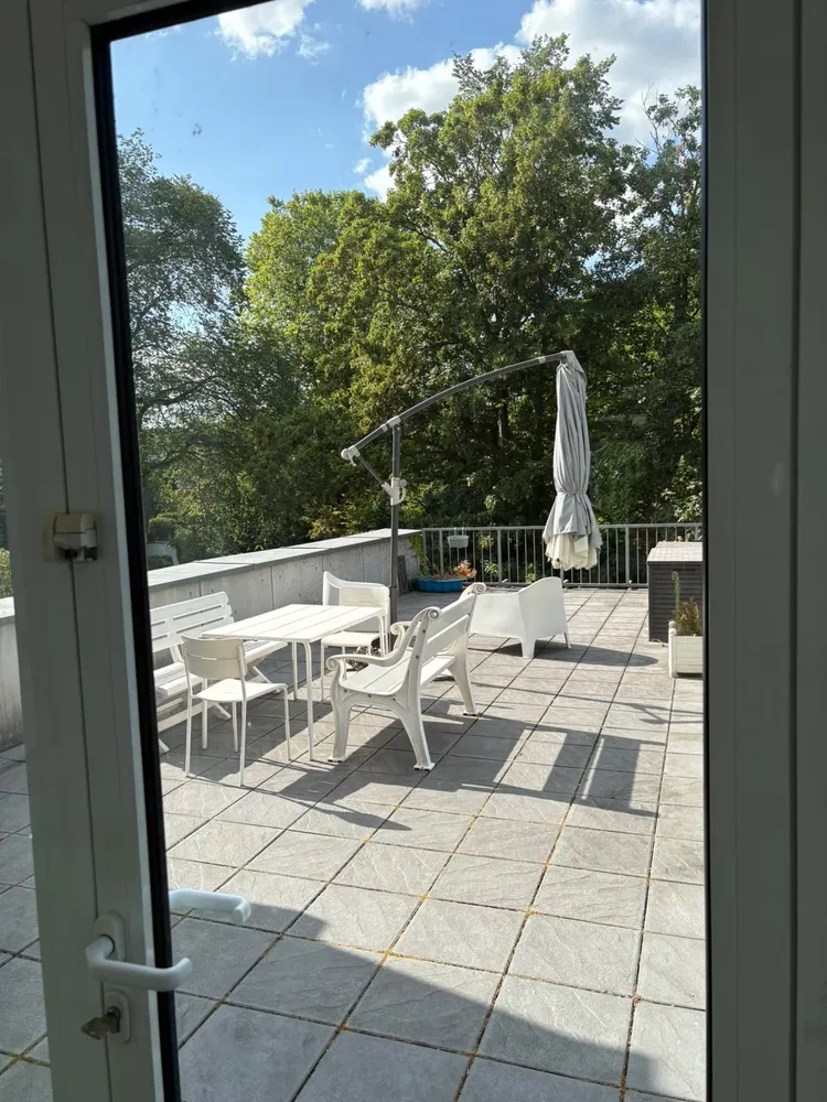 4 Zimmer Wohnung mit 178 m² in Düsseldorf – Bild 4