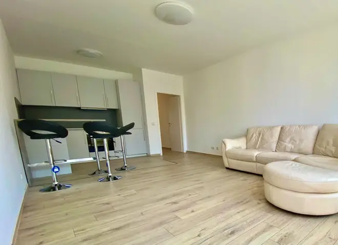 3 Zimmer Wohnung mit 75 m² in Berlin – Bild 6