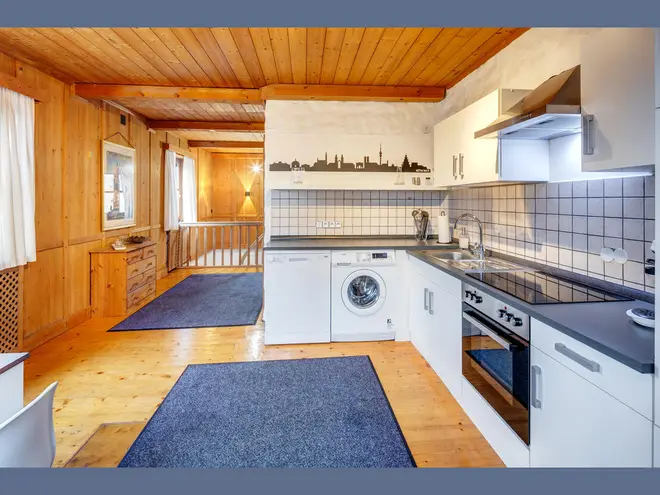 4 Zimmer Wohnung mit 140 m² in München – Bild 8