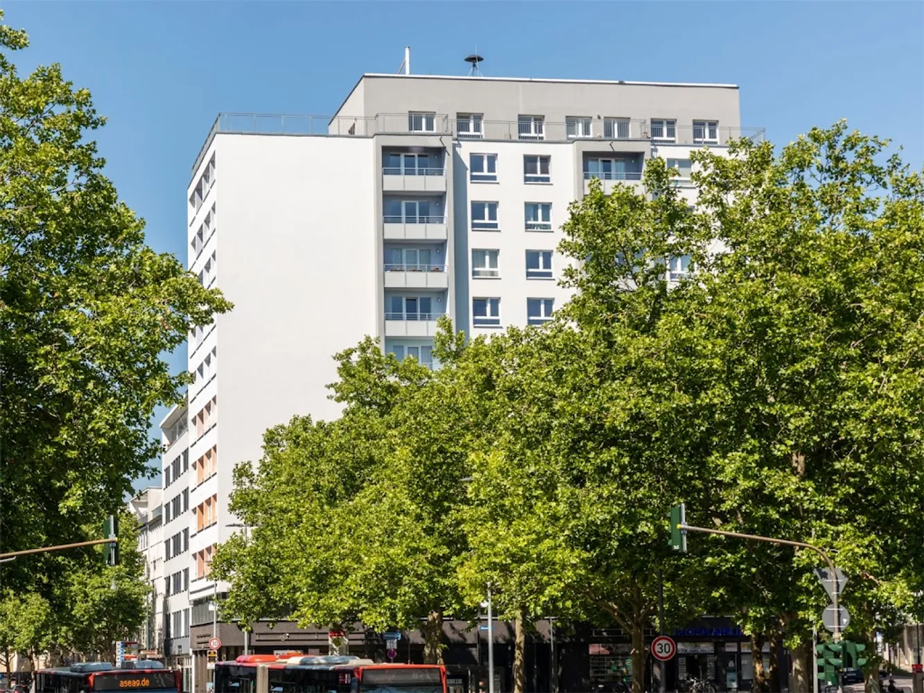 1 Zimmer Wohnung mit 50 m² in Aachen – Bild 10