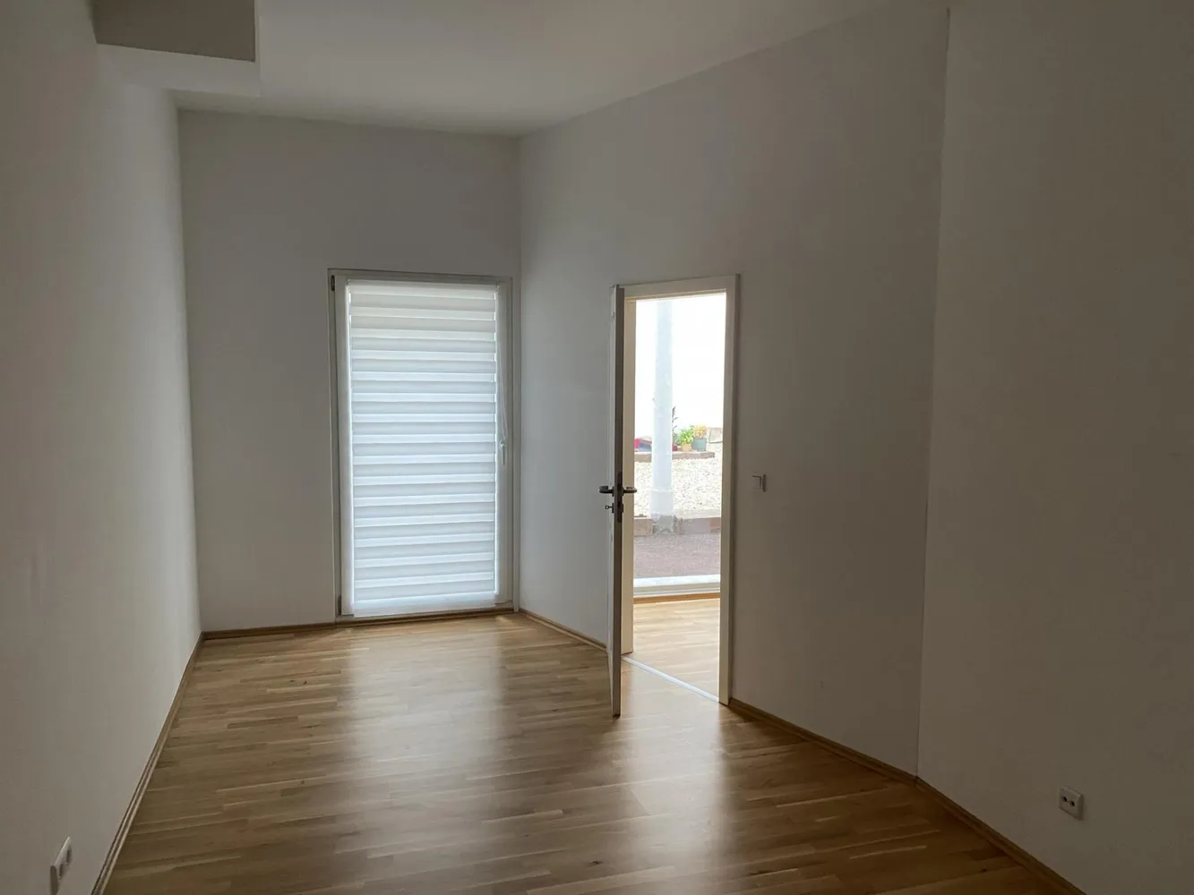 2 Zimmer Wohnung mit 76 m² in Halle (Saale) – Bild 1