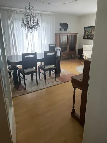 3 Zimmer Wohnung mit 100 m² in München – Bild 2