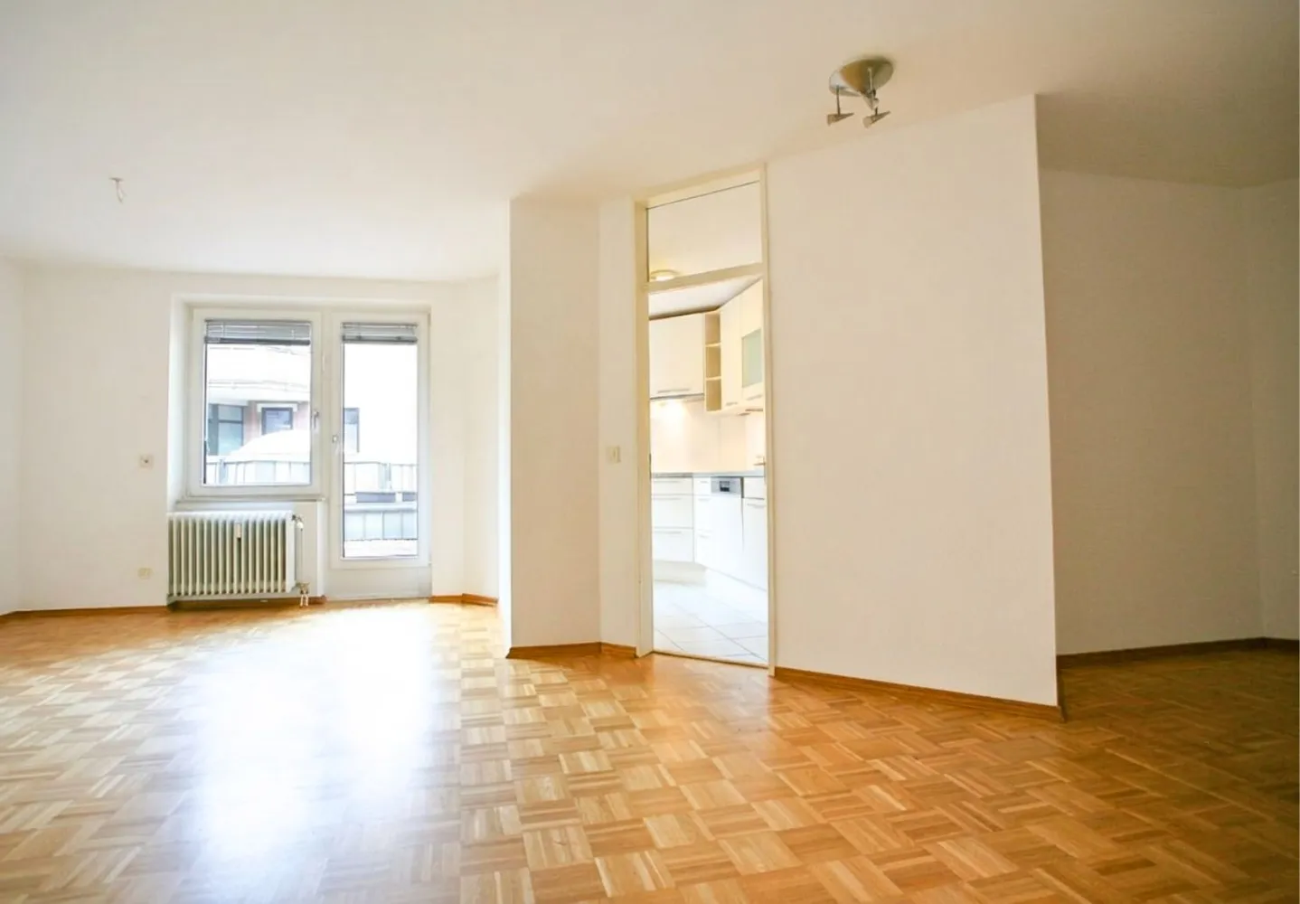 4 Zimmer Wohnung mit 113 m² in Aachen – Bild 2