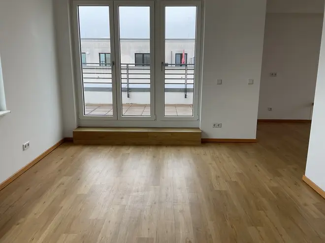 3 Zimmer Wohnung mit 98 m² in Berlin – Bild 3