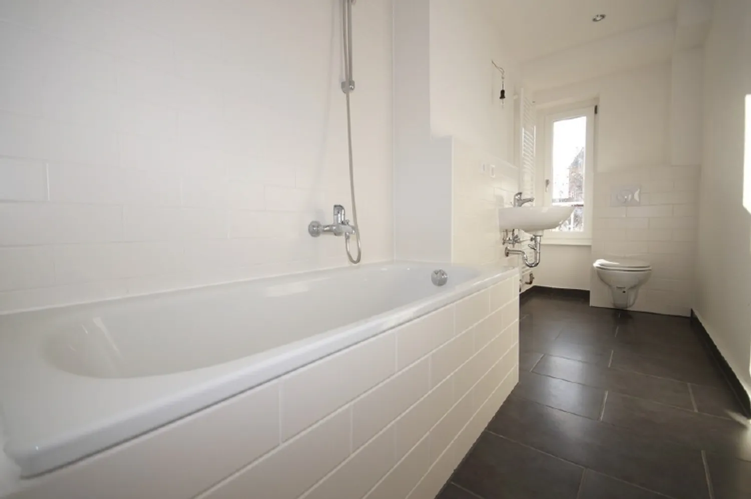 2 Zimmer Wohnung mit 56 m² in Düsseldorf – Bild 4