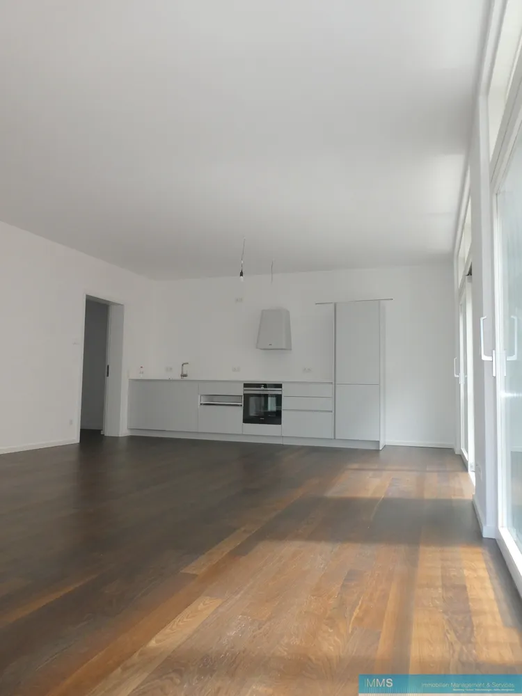3 Zimmer Wohnung mit 107 m² in Berlin – Bild 1