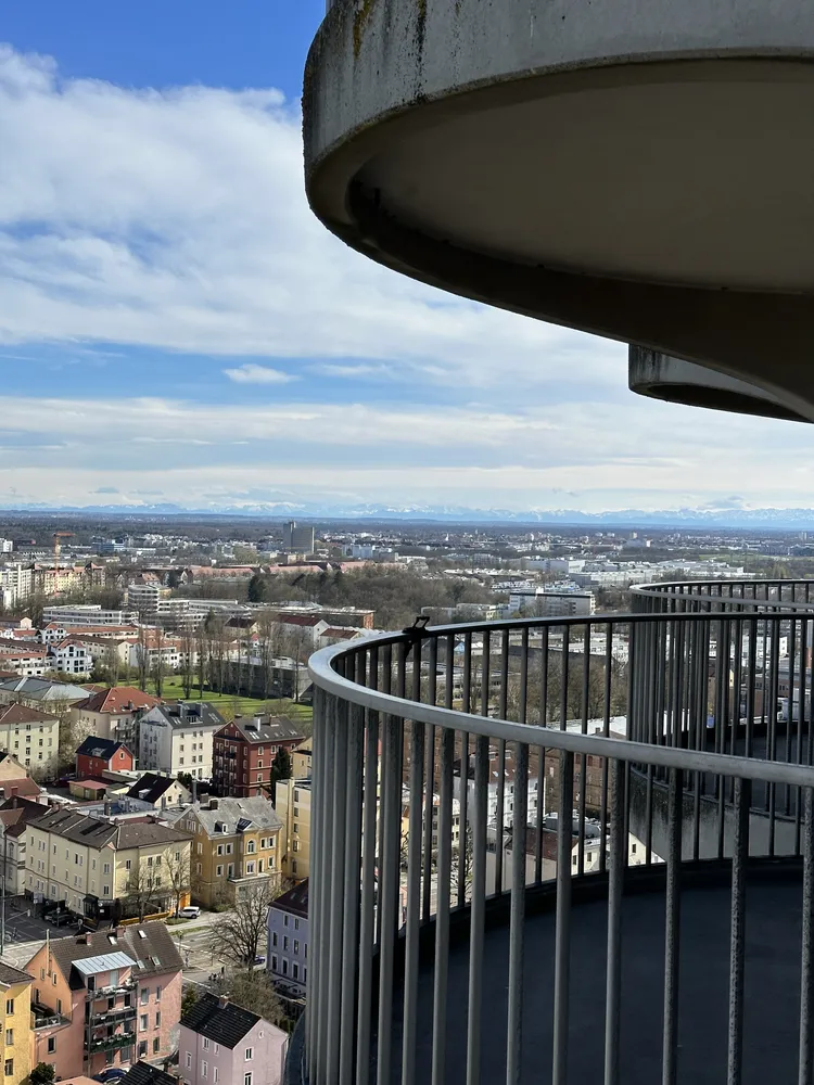 1 Zimmer Wohnung mit 34 m² in Augsburg – Bild 2