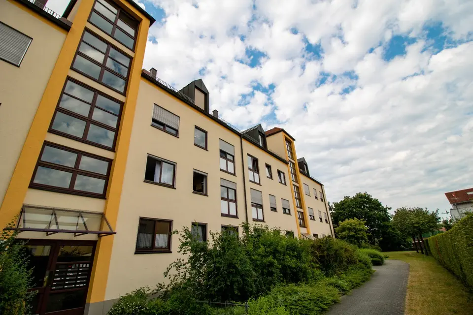 2 Zimmer Wohnung mit 64 m² in Dresden – Bild 1