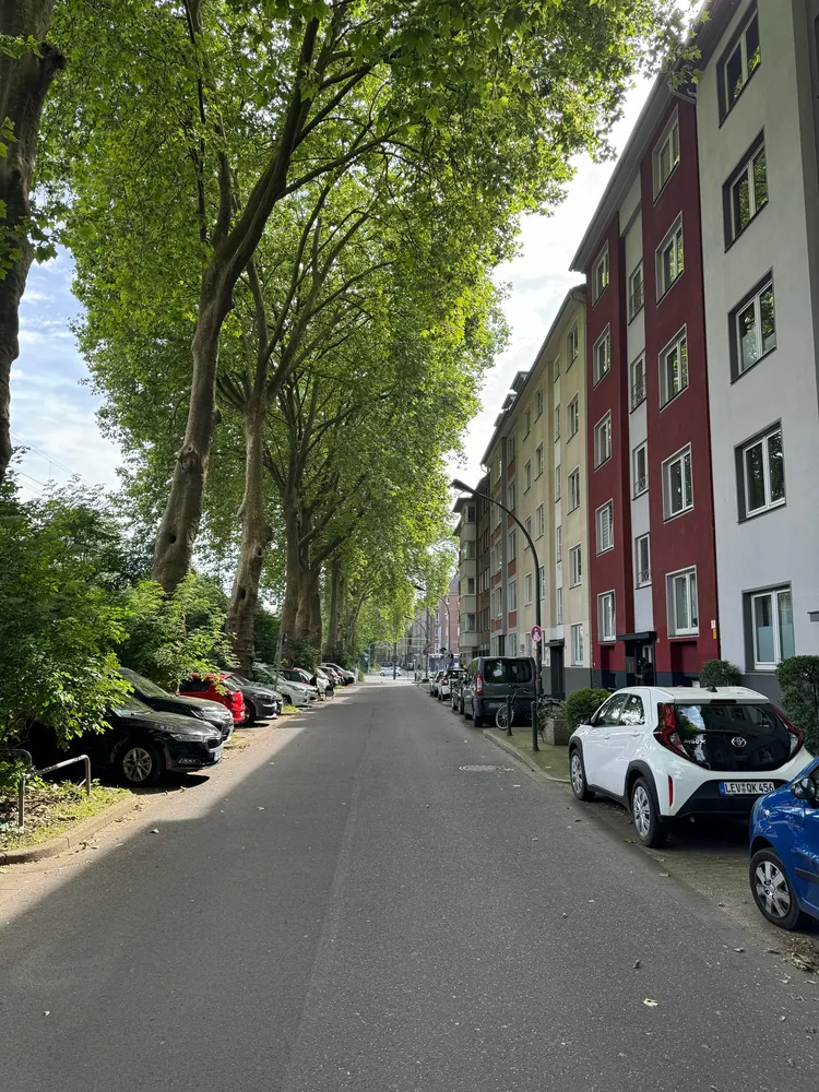 2 Zimmer Wohnung mit 42 m² in Düsseldorf – Bild 2