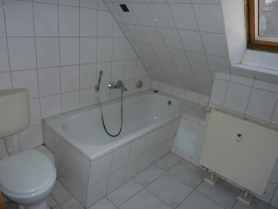 3 Zimmer Wohnung mit 68 m² in Weißenfels – Bild 4
