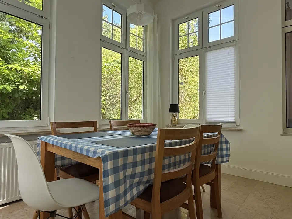 9 Zimmer Haus mit 251 m² in Norderstedt – Bild 5