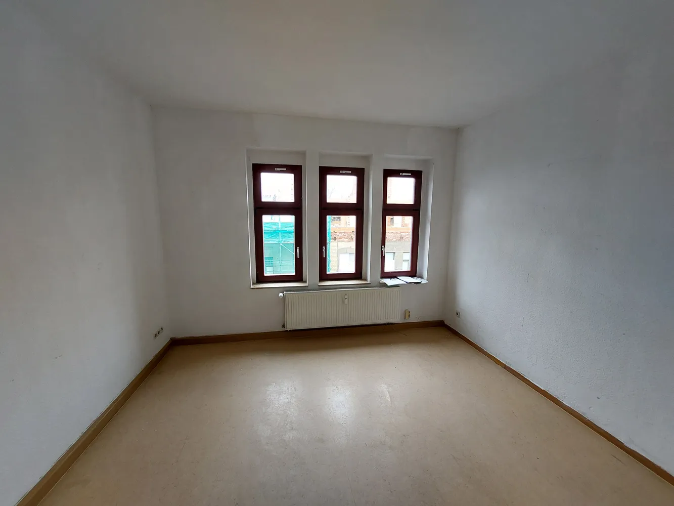 2 Zimmer Wohnung mit 54 m² in Weißenfels – Bild 4