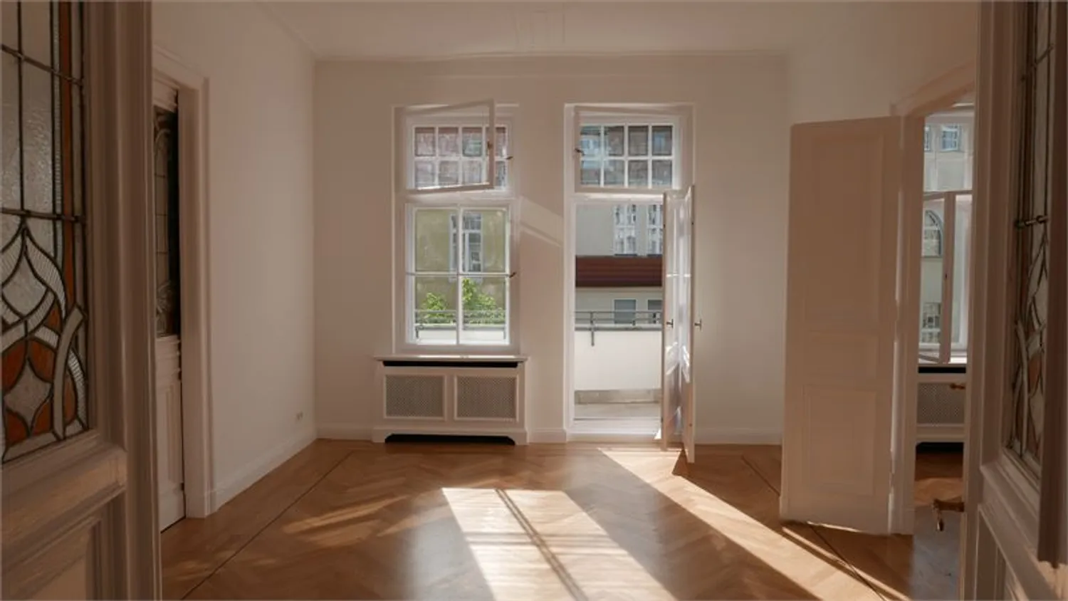 6 Zimmer Wohnung mit 184 m² in Berlin – Bild 4