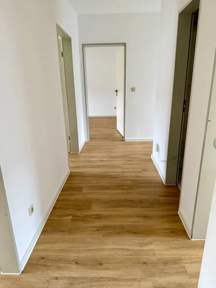 4 Zimmer Wohnung mit 94 m² in Hannover – Bild 4