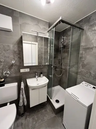 2 Zimmer Wohnung mit 40 m² in München – Bild 12